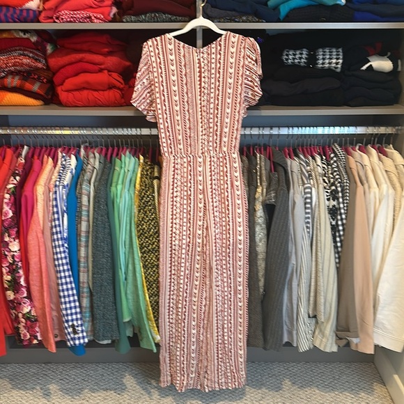 Favlux mauve/white print short sleeve elastic waistband cropped jumpsuit S NWT - Picture 3 of 3